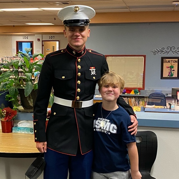 Meet your Posher, Amie - Picture 6 of 16